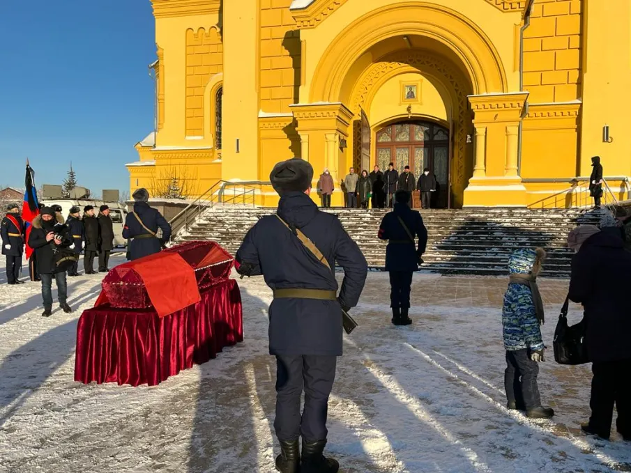 10 декабря, 2021 года, в 10.00 в Кафедральном соборе Александра Невского состоялась траурная церемония отпевания, а затем погребения на Новосормовском кладбище красноармейца, погибшего в боях за Родину И.И. Юрина