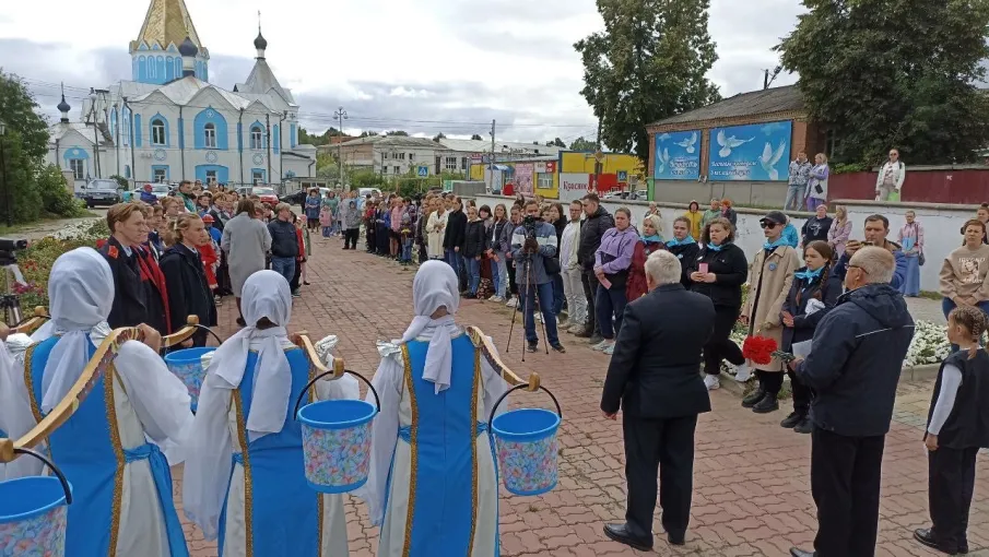 КАПЛЯ ЖИЗНИ... 3 сентября в День солидарности в борьбе с терроризмом в Богородском муниципальном округе состоялась акция - "КАПЛЯ ЖИЗНИ"...