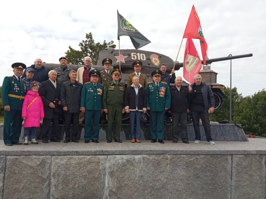 ПРАЗДНОВАНИЕ ДНЯ ТАНКИСТA