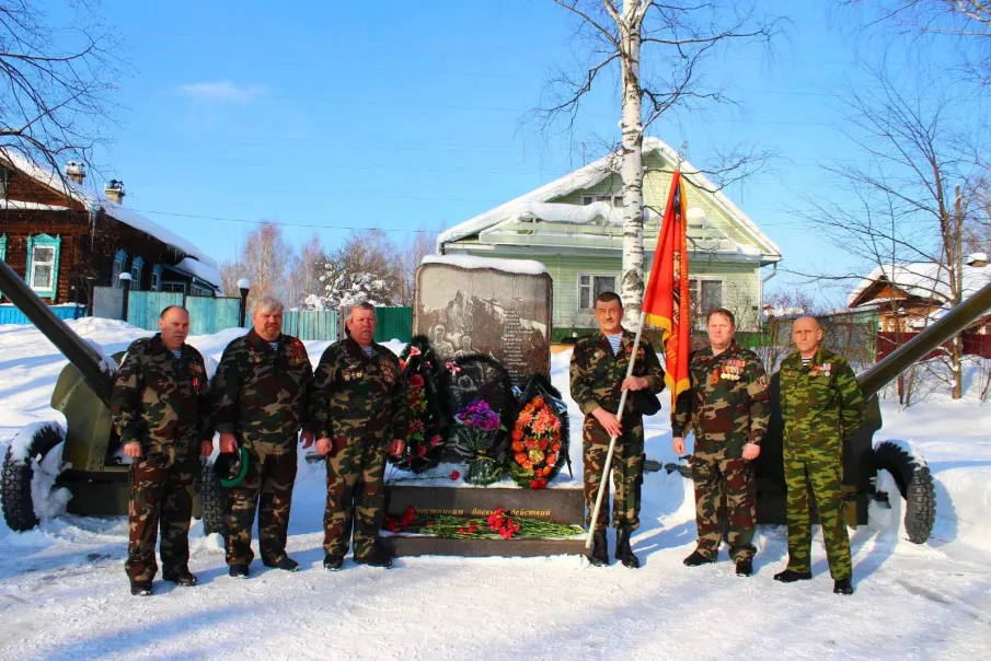 15 февраля в г. Ветлуга у памятника землякам ветеранам участникам военных   конфликтов, состоялся митинг посвященный  33 летию вывода войск из Афганистана.