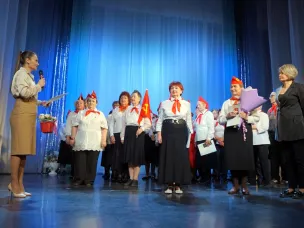 20 мая Совет ветеранов города Балахны провел вечер отдыха- для пенсионеров- пионеров, приуроченный к празднованию 100- летия ПИОНЕРИИ.