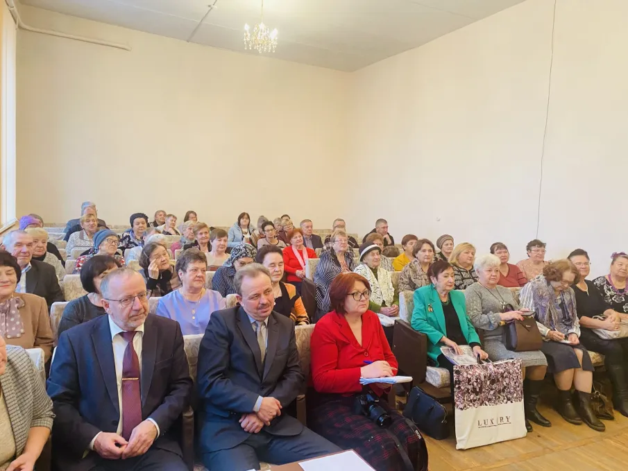 11 ноября  2022 года в р.п. Варнавино состоялся выездной семинар для председателей районных Советов ветеранов по обучению компьютерной грамотности ветеранского актива северных районов Нижегородской области  в рамках гранта "Век живи - век учись",  при поддержке Министерства внутренней региональной и муниципальной политики.