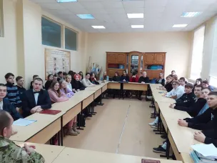 ДЕНЬ НЕИЗВЕСТНОГО СОЛДАТА...   Сегодня ветераны МВД г. Богородска приняли участие в мероприятии, посвящённому "Дню неизвестного солдата".