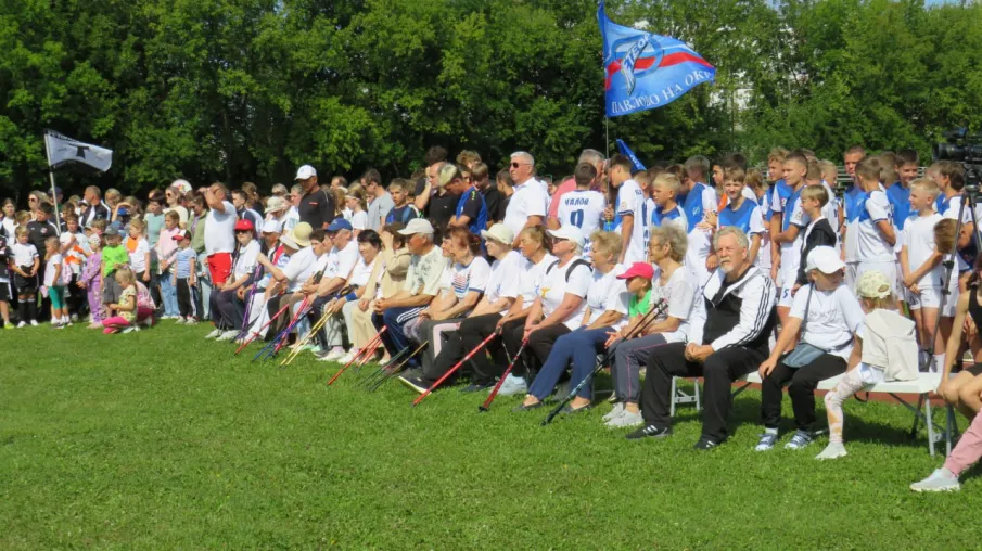 День физкультурника прошел в Павлове. Праздник был посвящен 80-летию Победы в Великой Отечественной войне.