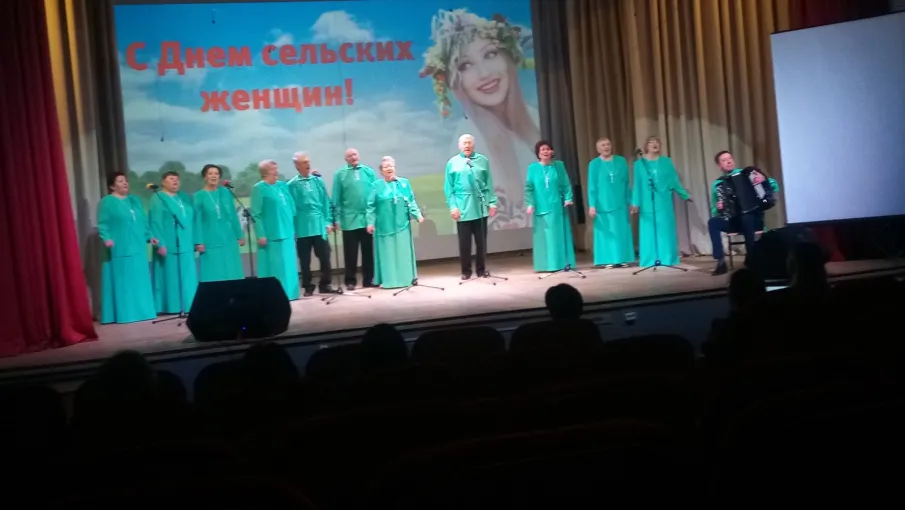 Сегодня, 14 октября 2022г., председатели Советов ветеранов и женсоветов пяти районов, Бутурлинского, Б.Мурашкинского, Княгининского, Починковского и Первомайского собирались в с.Гагино для подписания Соглашения между Советами ветеранов и женсоветами.