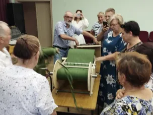 СВОих не бросаем!