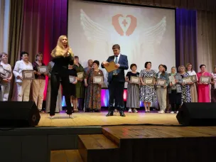 25 мая делегация во главе с председателем Совета ветеранов г.о.г. Выкса Михаилом Лизуновым и ветераном Афганистана Евгением Сударкиным приняла участие в волонтёрском мероприятии «Золотые руки ангела».