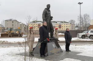 Открытие памятника Чернобыльцам.