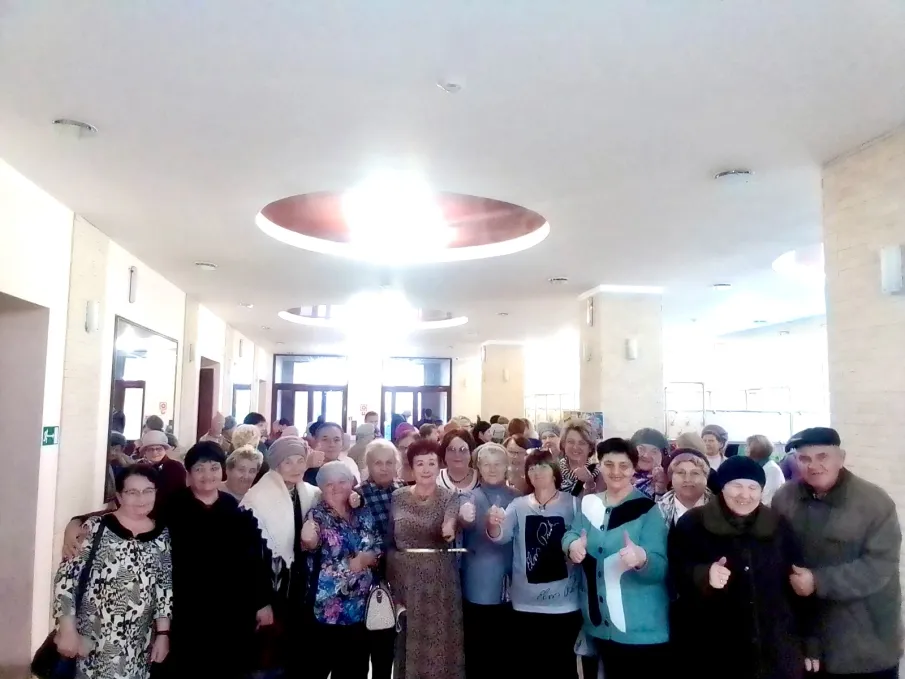 27 октября в Балахне, более 300 ветеранов собрались в музыкальной гостиной, посвященной Майе Кристалинской,ее жизни и творчеству.